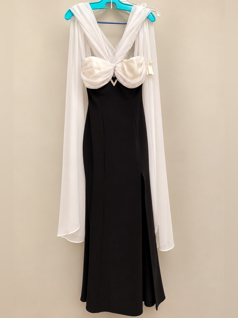 Vintage Nu-Mode Toronto Black & White Evening Gown NWT Size 11